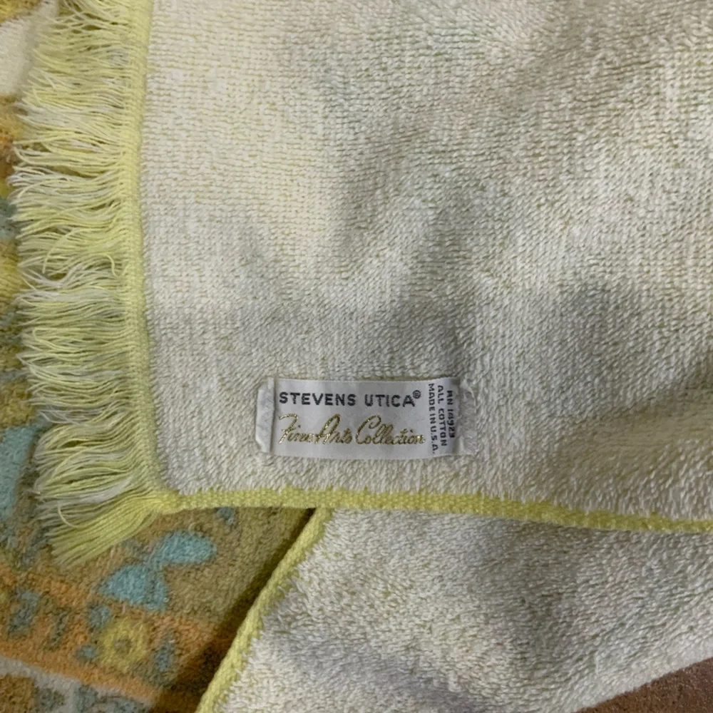 Vintage floral fringe towel set